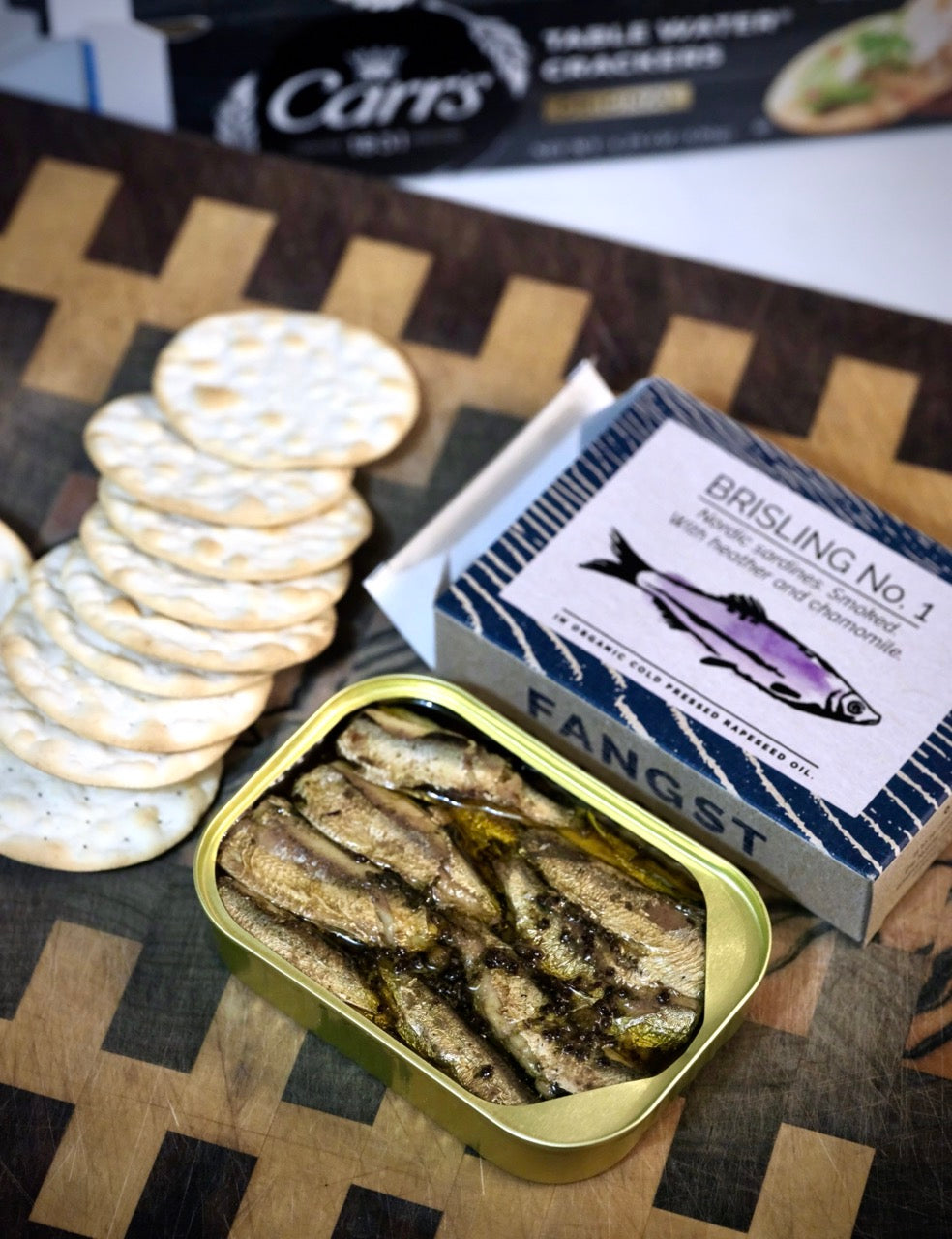 Fangst Brisling No. 1 Smoked with Heather & Chamomile